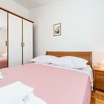 Apartment Apartment Anamarija With Sea View Sibenik