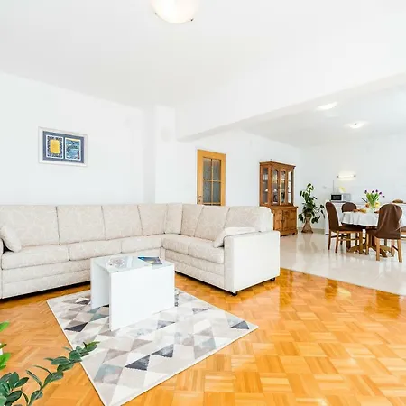 Anamarija With Sea View * Šibenik