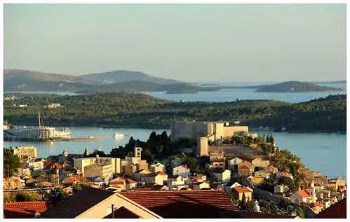 Apartment Anamarija With Sea View Apartman