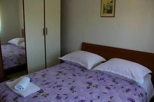 Daire Anamarija With Sea View *